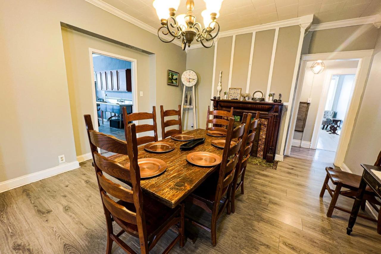 Unique Large 9Br House With 3 Bath Close To The Falls Niagara Falls Exterior photo